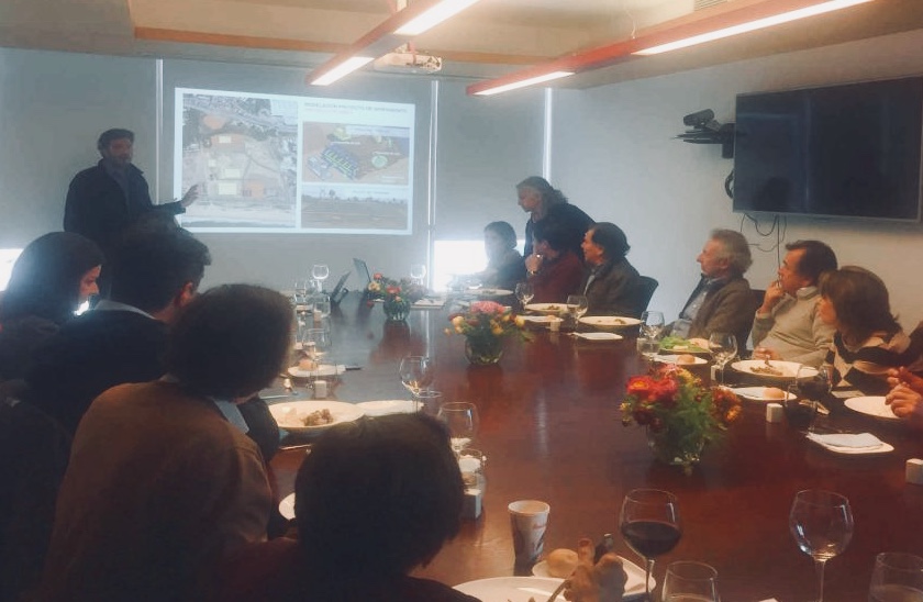 Foto presentación a CChC